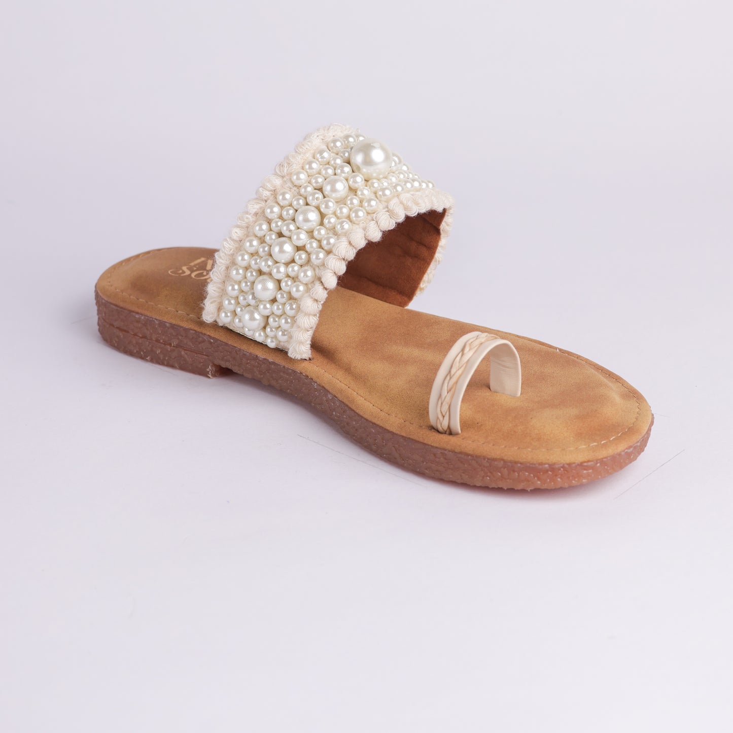 Ivory Pearl Kolhapuris